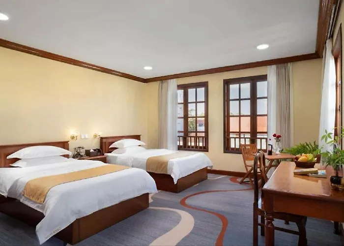 Domi Hotel
